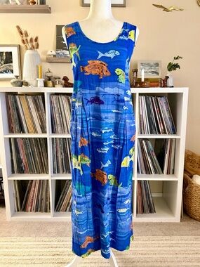 Jams World Size Medium Sleeveless Midi Hawaiian Fish Dress